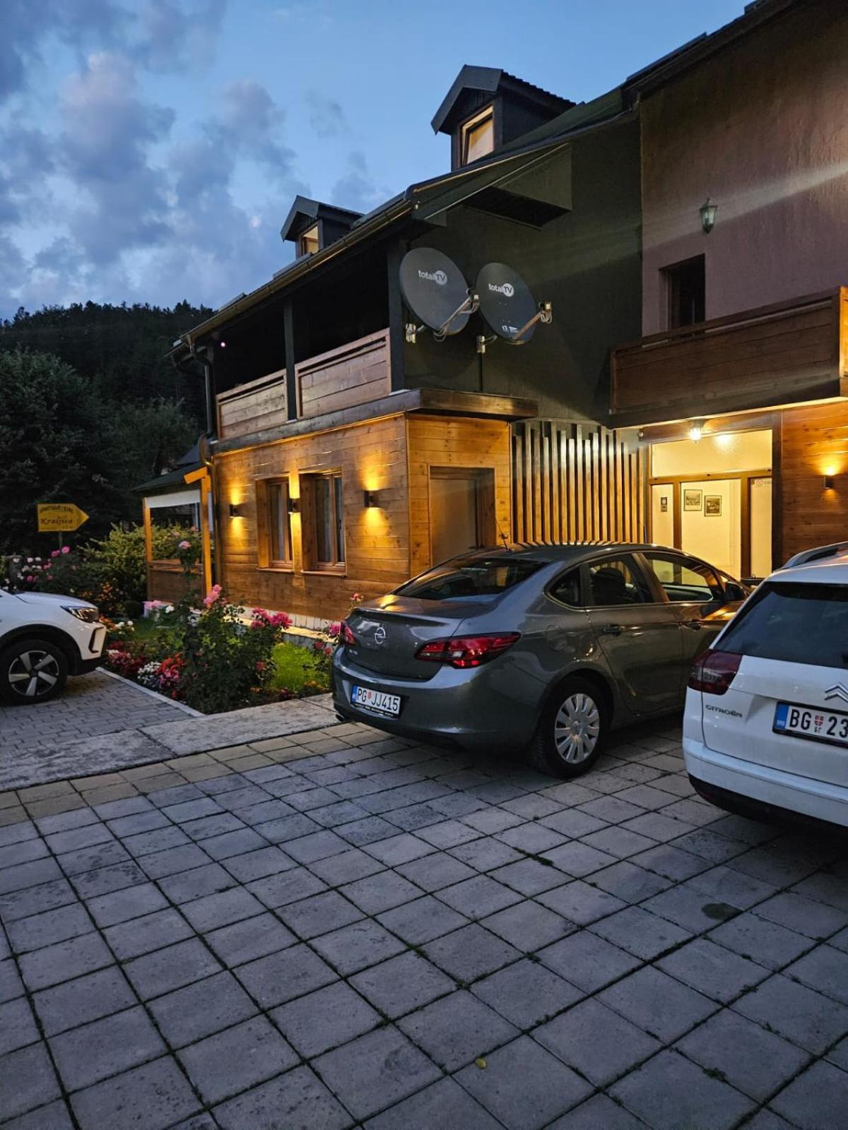 Guesthouse Sandra Kolasin Exterior photo